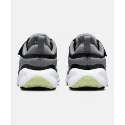 Best Nike Younger Kids Revolution 7 Black